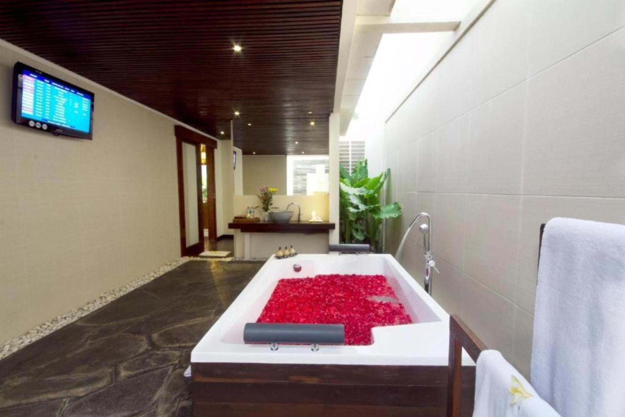 Avery Le Nixsun Villas Uluwatu By Waringin Hospitality Free Gym Access Екстериор снимка