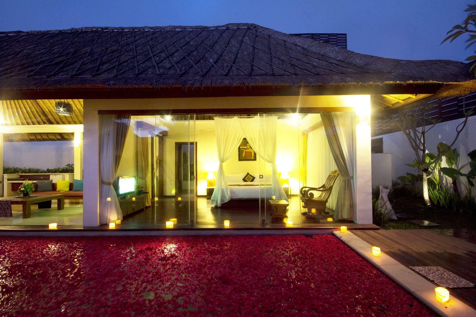 Avery Le Nixsun Villas Uluwatu By Waringin Hospitality Free Gym Access Екстериор снимка